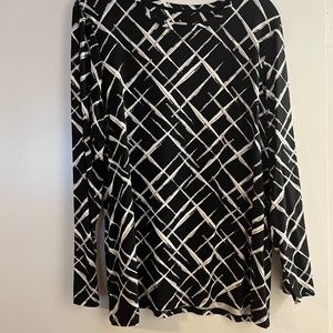 Attractive Chico's tunic, black and white, size 3